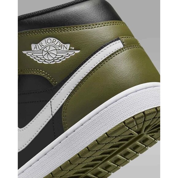 11.5M - [NEW] Men's Air Jordan 1 Mid Shoes 'Black' DQ8426-092 - Picture 8 of 8